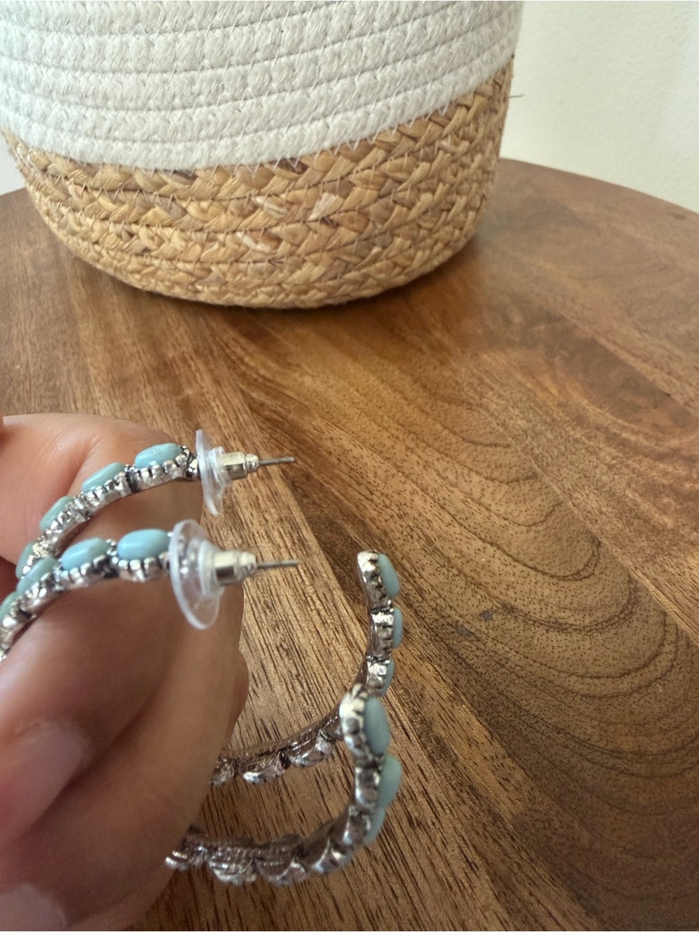 Hoop earrings - Picture 2 of 2